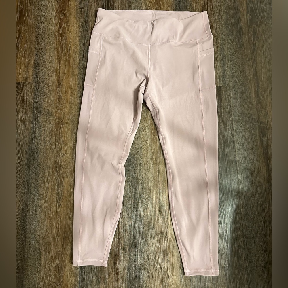 NWOT Shein athletic leggings